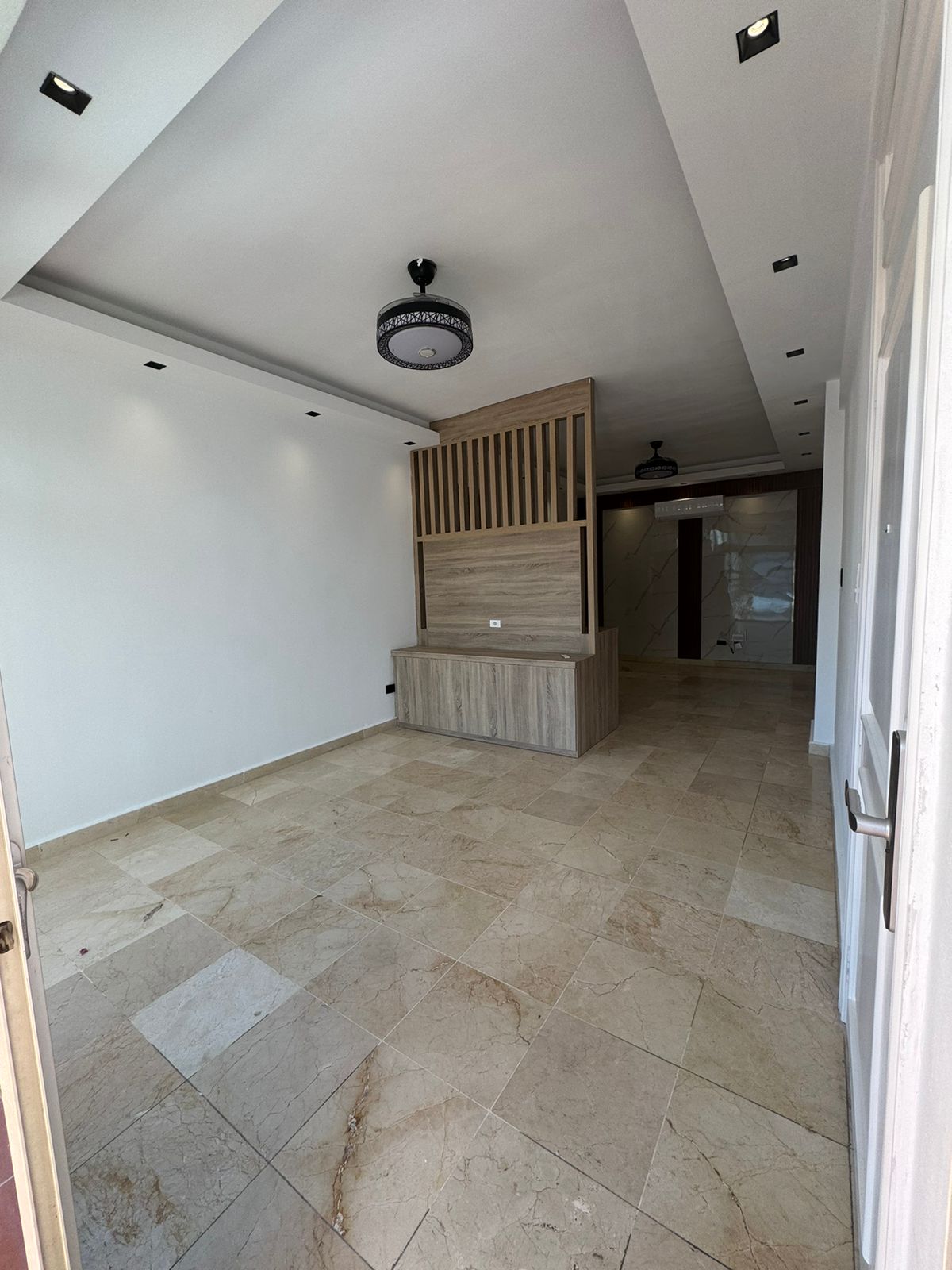 Apartamento en Piantini de 173 m2 Segundo Nivel Foto 7245158-2.jpg