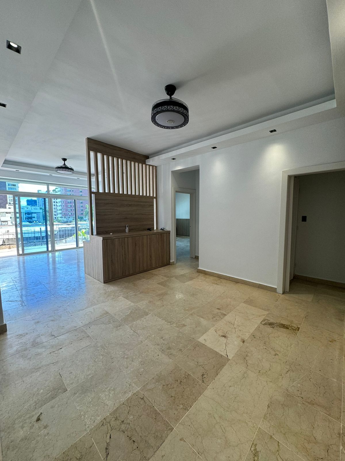 Apartamento en Piantini de 173 m2 Segundo Nivel Foto 7245158-7.jpg