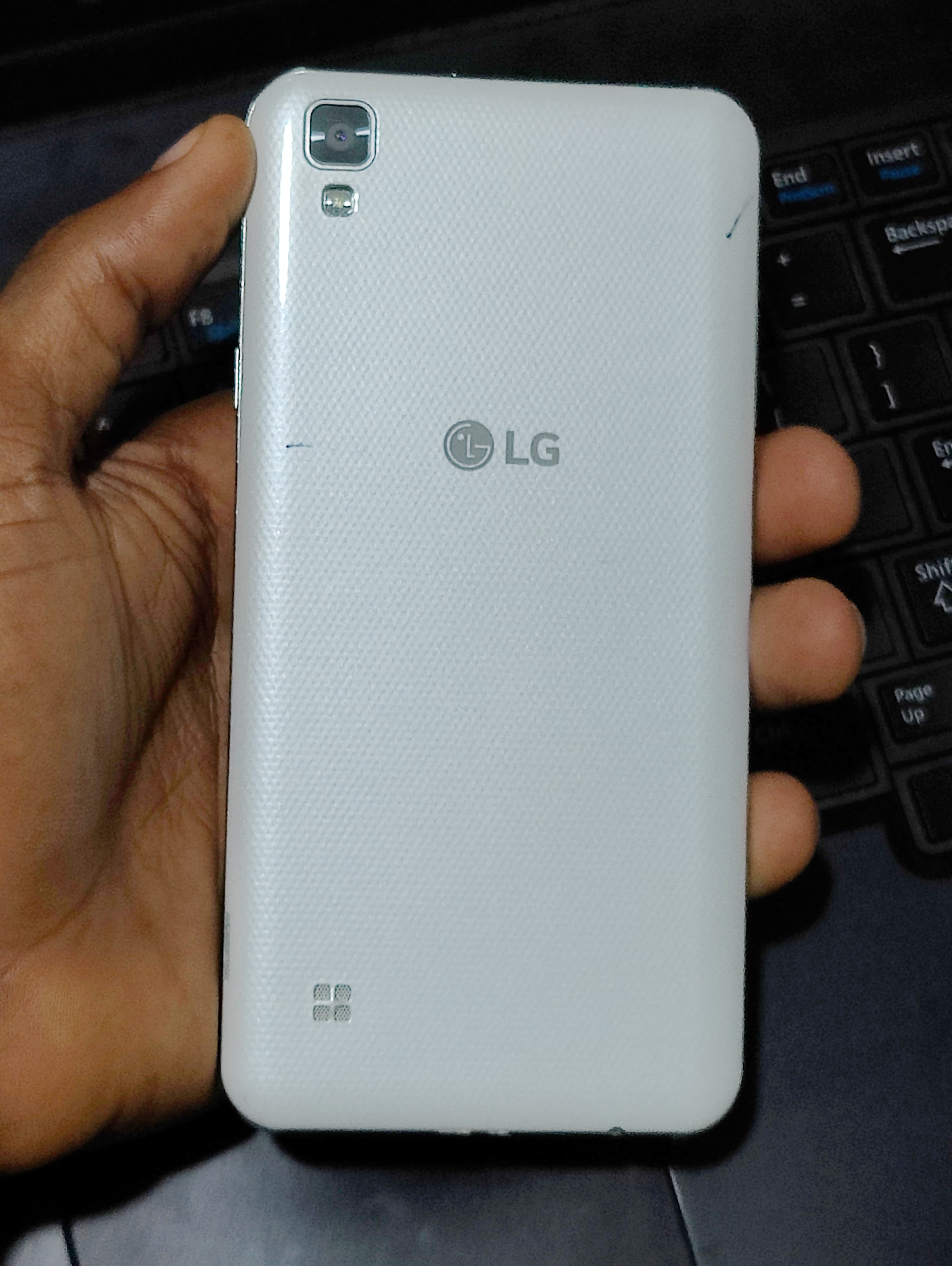 LG TRIBUTE HD DESBLOQUEADO  Foto 7245161-2.jpg
