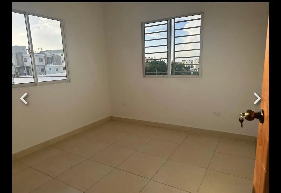 Apartamento en alquiler Nuevo 3 hab en Prado Oriental  Foto 7245262-4.jpg