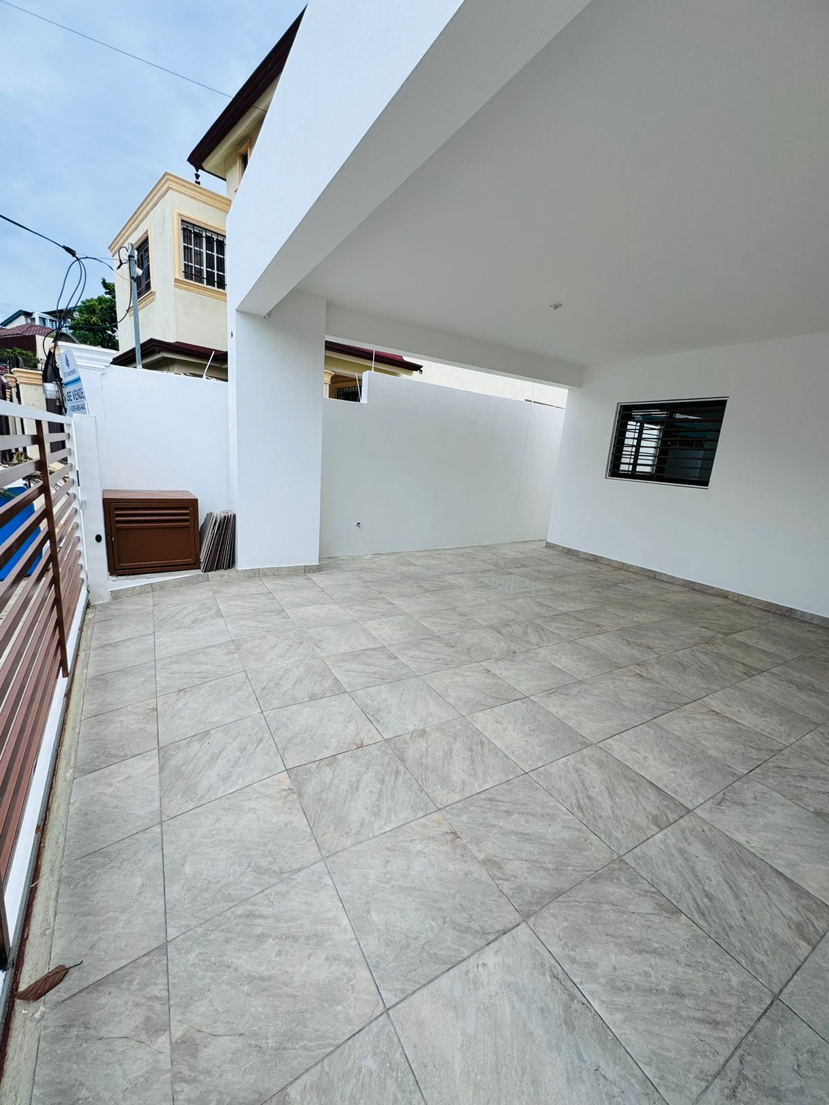 Hermosa casa en Barranquita - 3 hab 2.5 baños RD 12.5M 224.85 m Foto 7245270-5.jpg