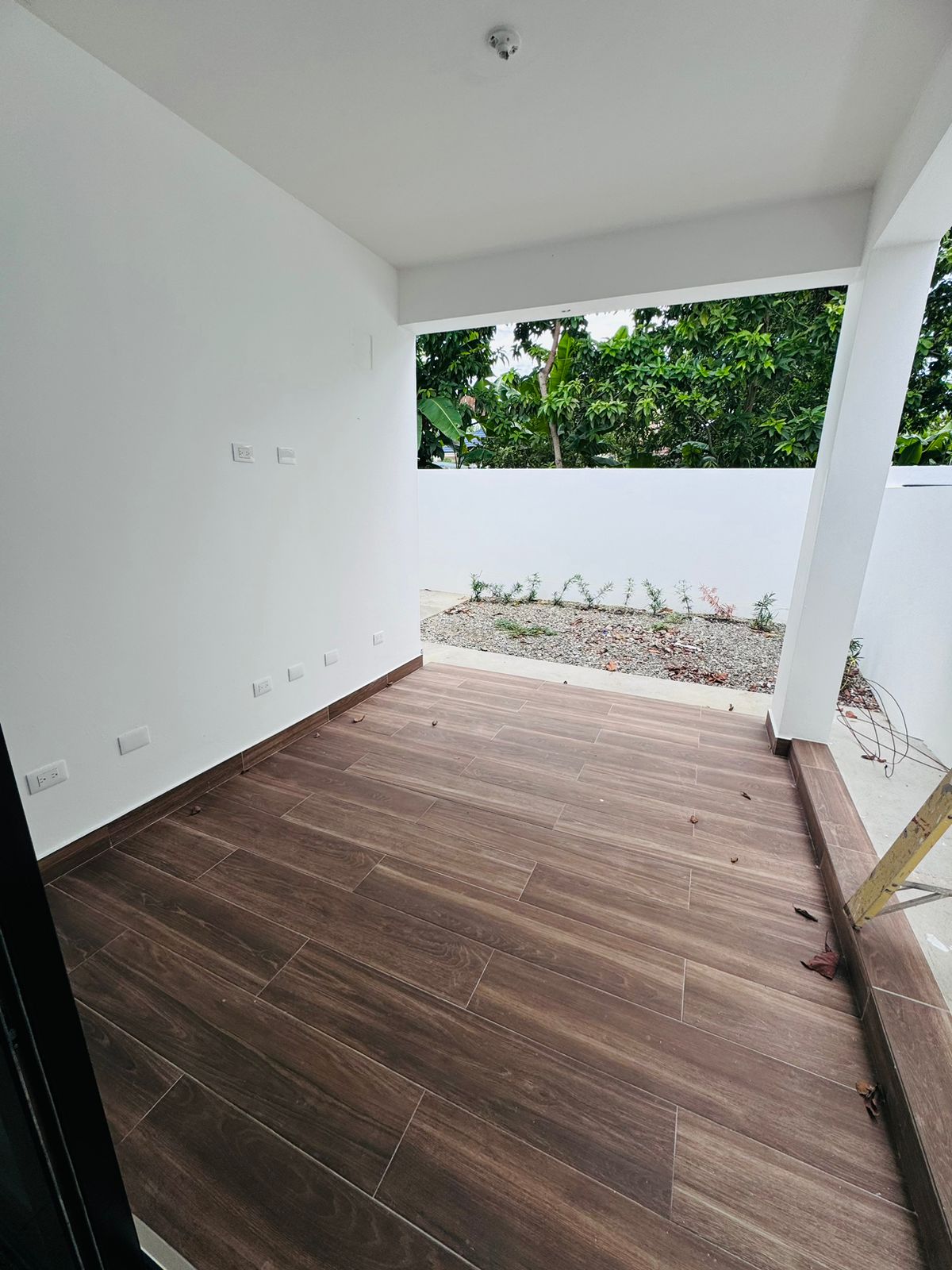 Hermosa casa en Barranquita - 3 hab 2.5 baños RD 12.5M 224.85 m Foto 7245270-8.jpg