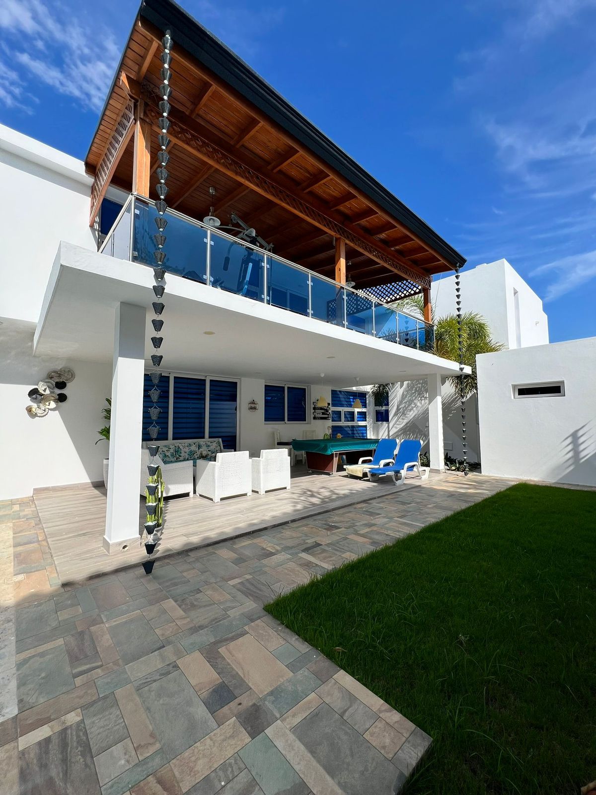 Casa luxury en Cerros de Gurabo Santiago - 4 hab 6 baños US 880K Foto 7245273-5.jpg