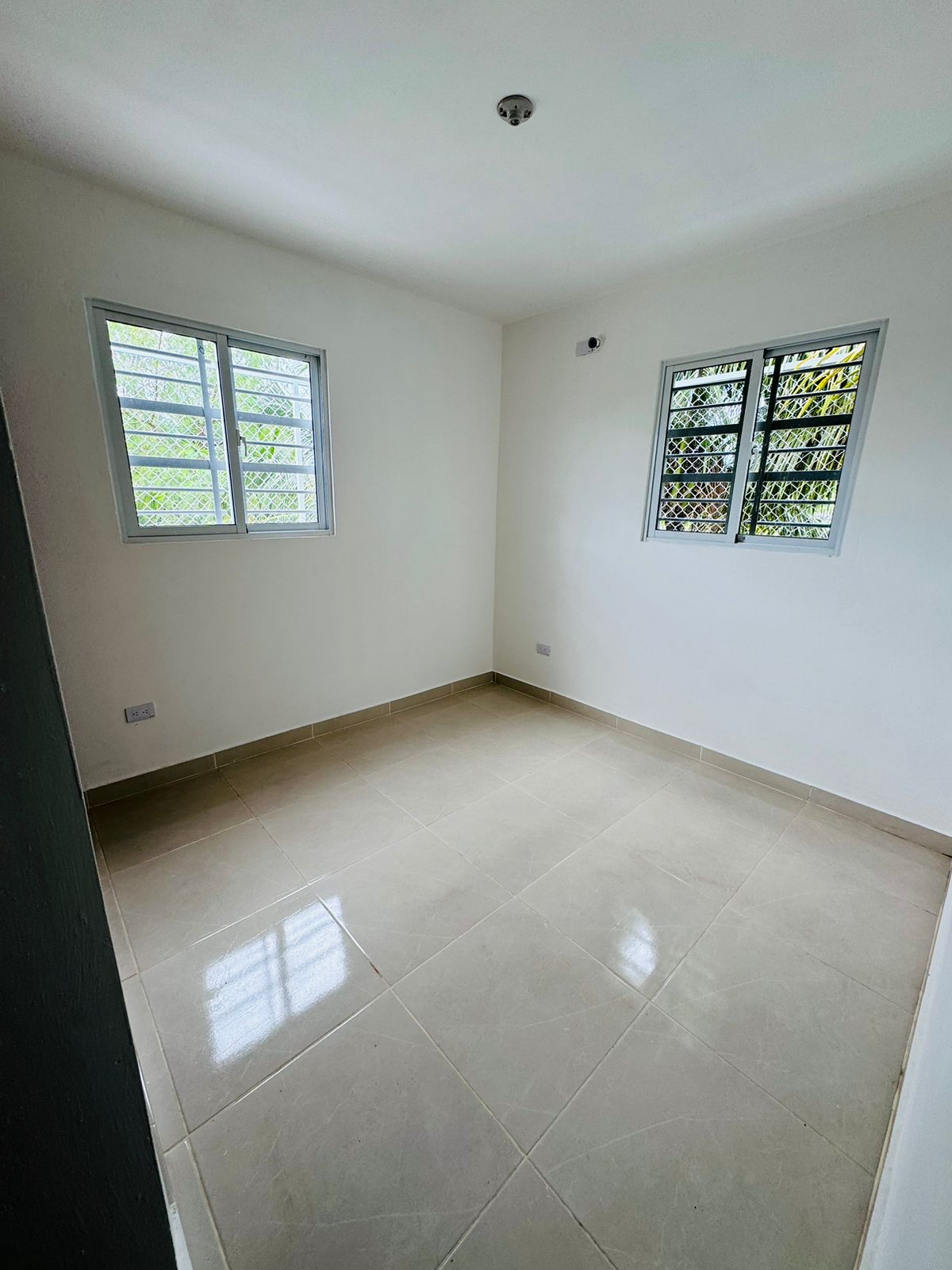 Hermosa casa en Las Colinas de Gurabo - 3 hab 2 baños RD 8M Foto 7245274-8.jpg