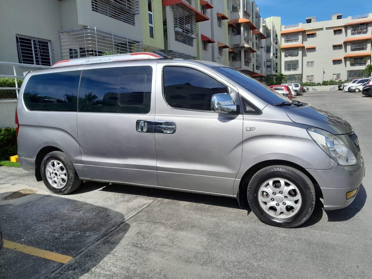 Hyundai Starex 2014 Foto 7245302-2.jpg