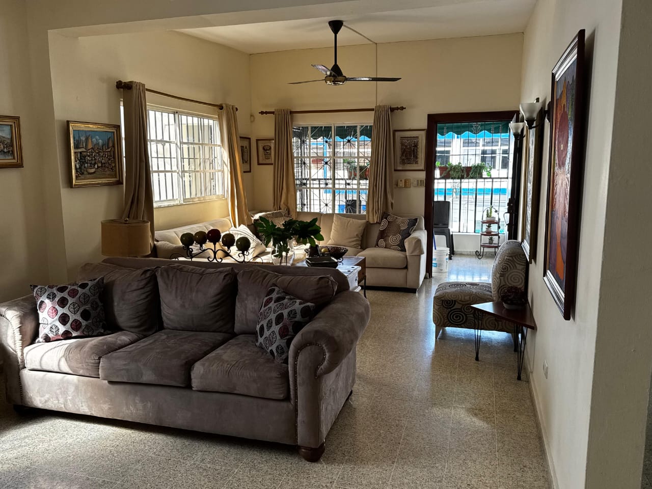  Vendo  Casa  IDEAL PARA  OFICINAS en Gazcue con la mejor ubicación de Foto 7245536-7.jpg