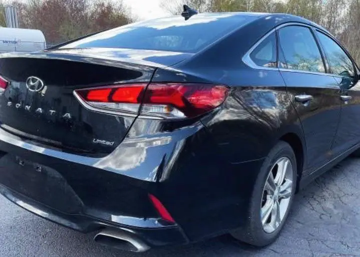 Hyundai  2018 Gasolina en La Romana Foto 7245605-4.jpg