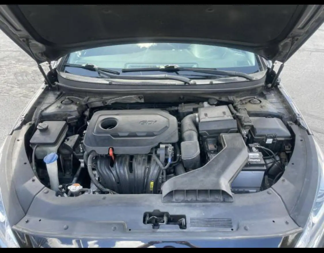 Hyundai  2018 Gasolina en La Romana Foto 7245605-8.jpg