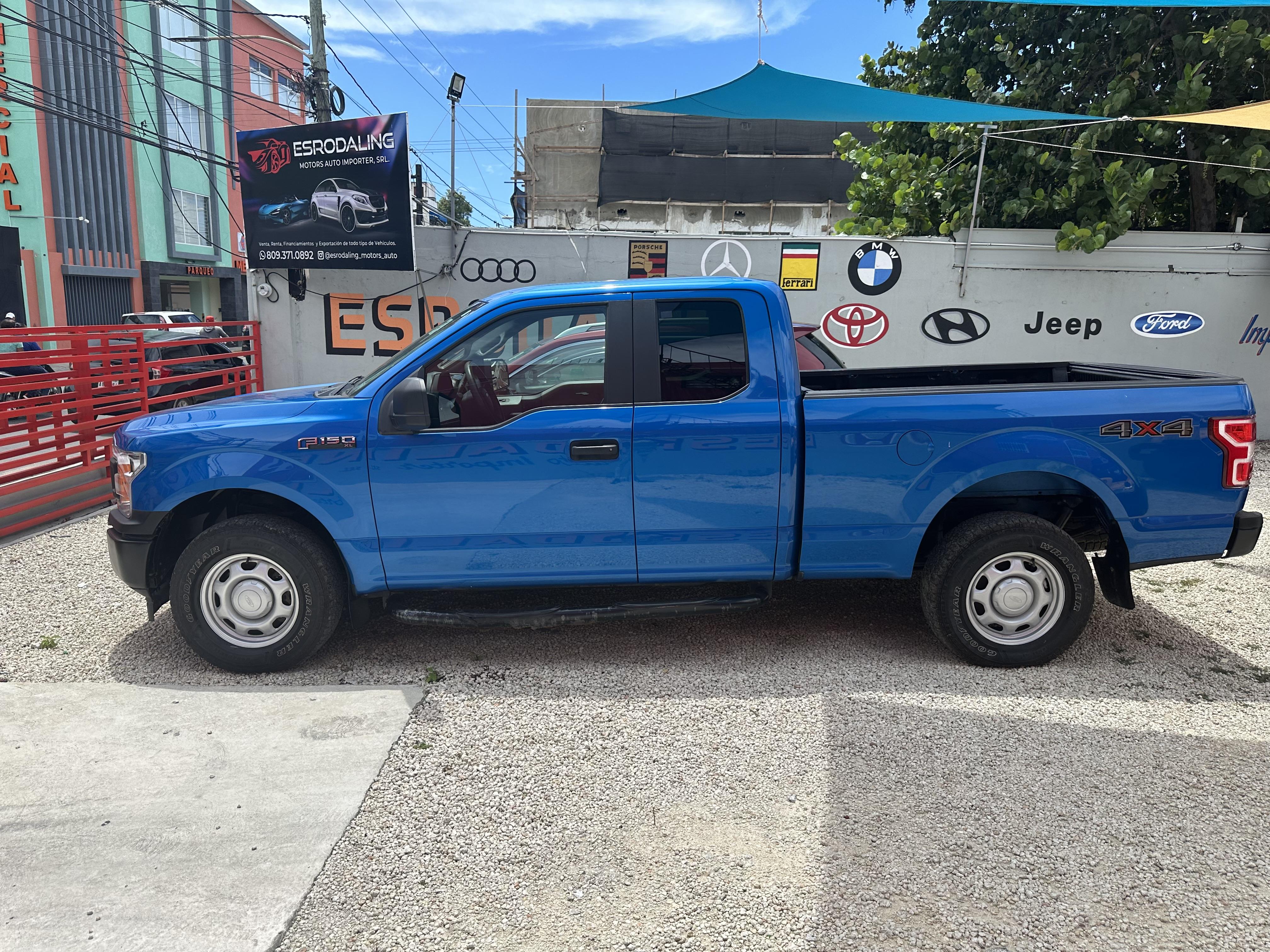 Ford  2019 Gasolina en La Romana Foto 7245617-3.jpg