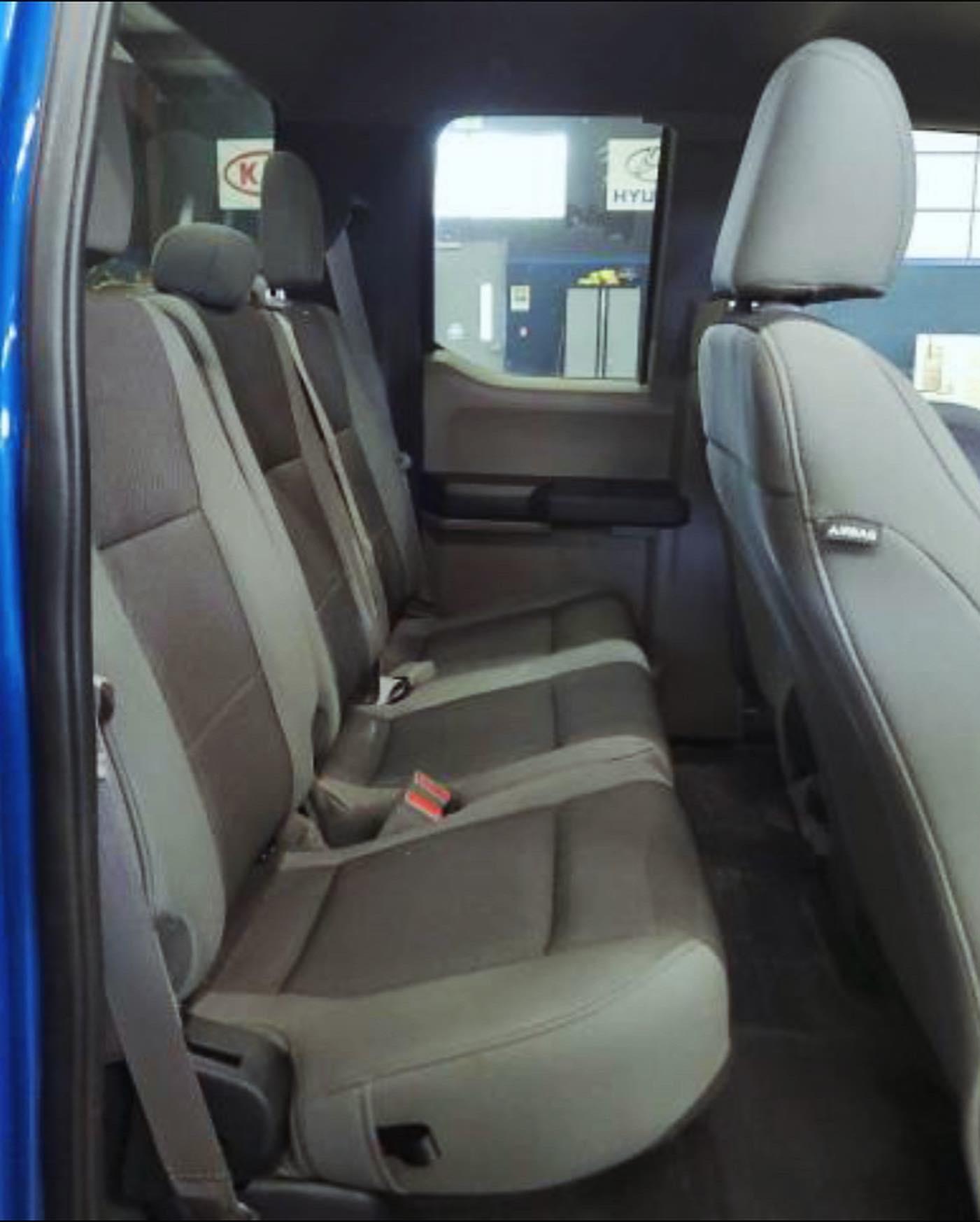 Ford  2019 Gasolina en La Romana Foto 7245617-8.jpg