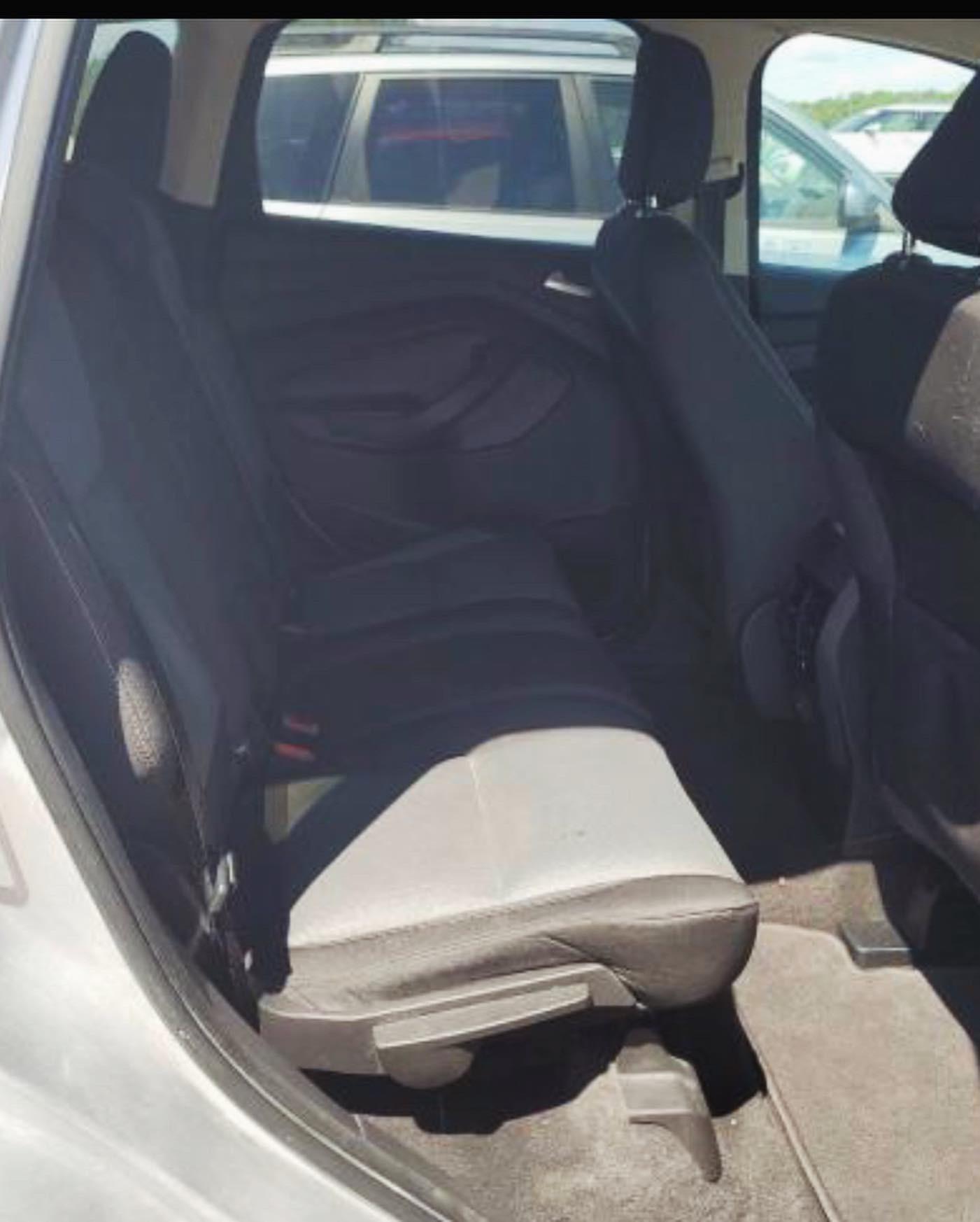 Ford  2018 Gasolina en La Romana Foto 7245620-9.jpg
