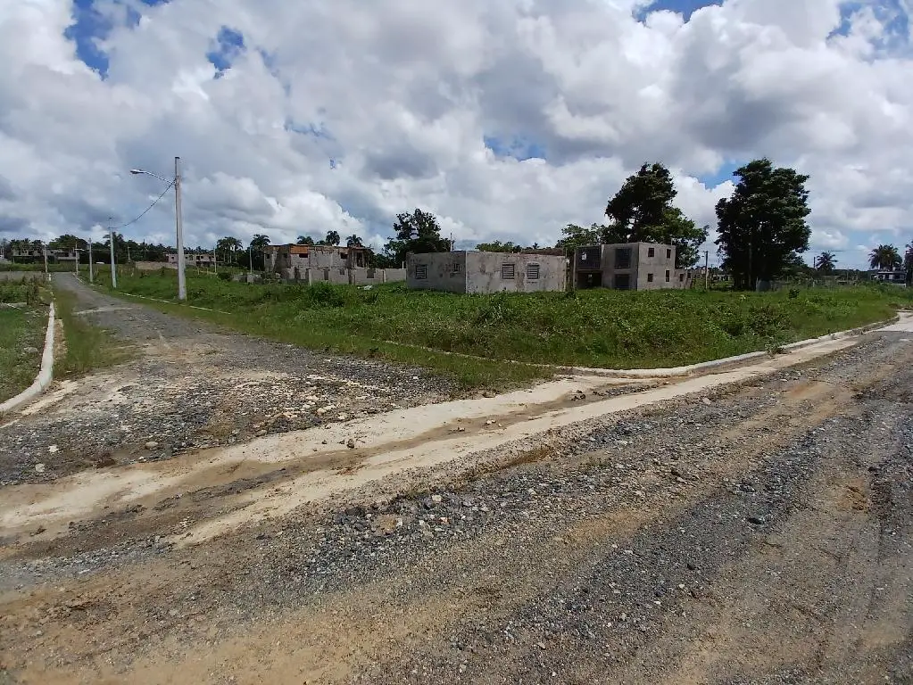 VENTA DE SOLARES CON CREDITOS APROVADOS POR LA MISMA CONSTRUCTORA Foto 7245850-4.jpg