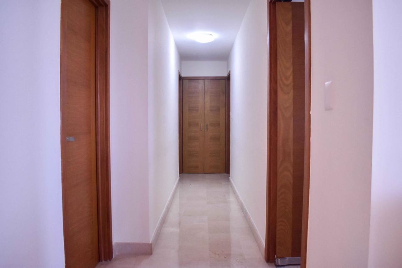 ALQUILO apartamento amueblado en Naco  piso 13. Foto 7246087-11.jpg