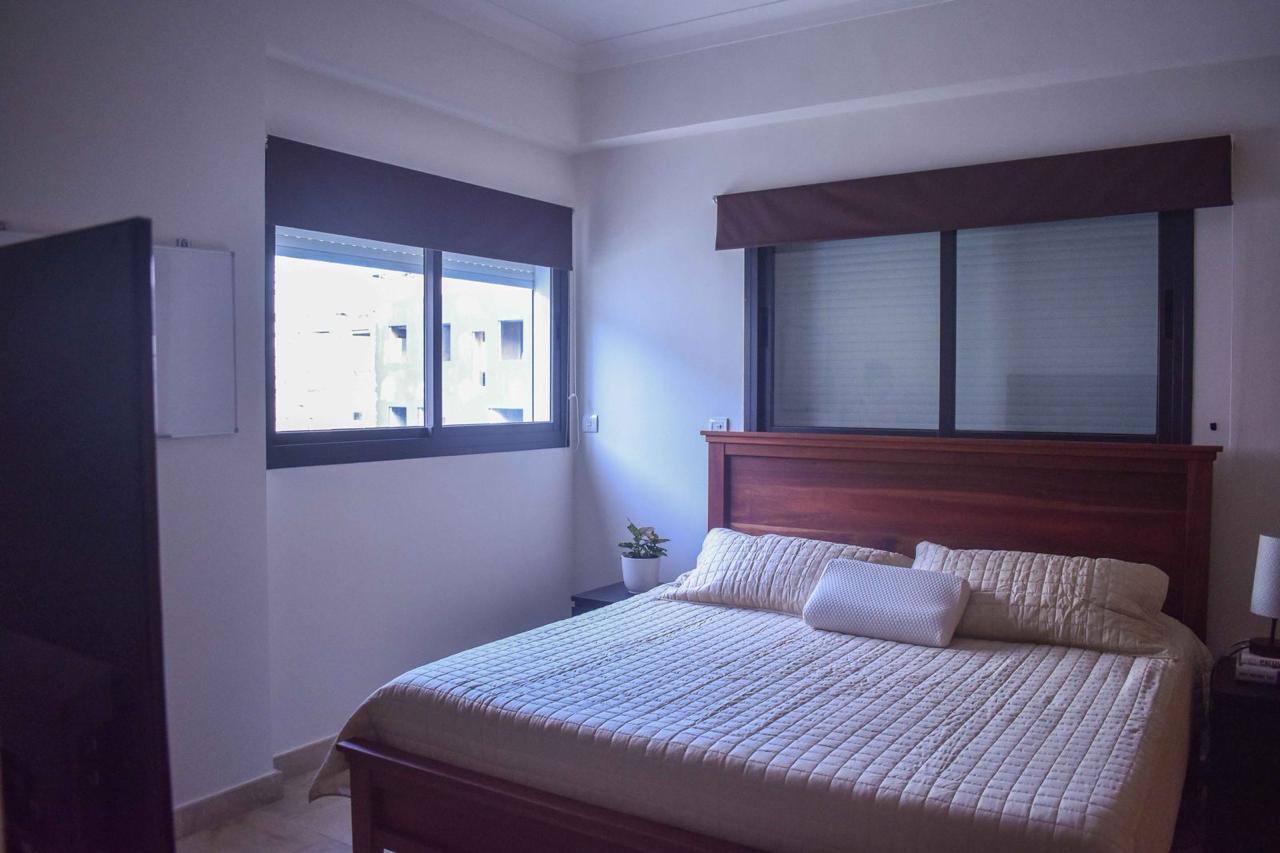 ALQUILO apartamento amueblado en Naco  piso 13. Foto 7246087-15.jpg