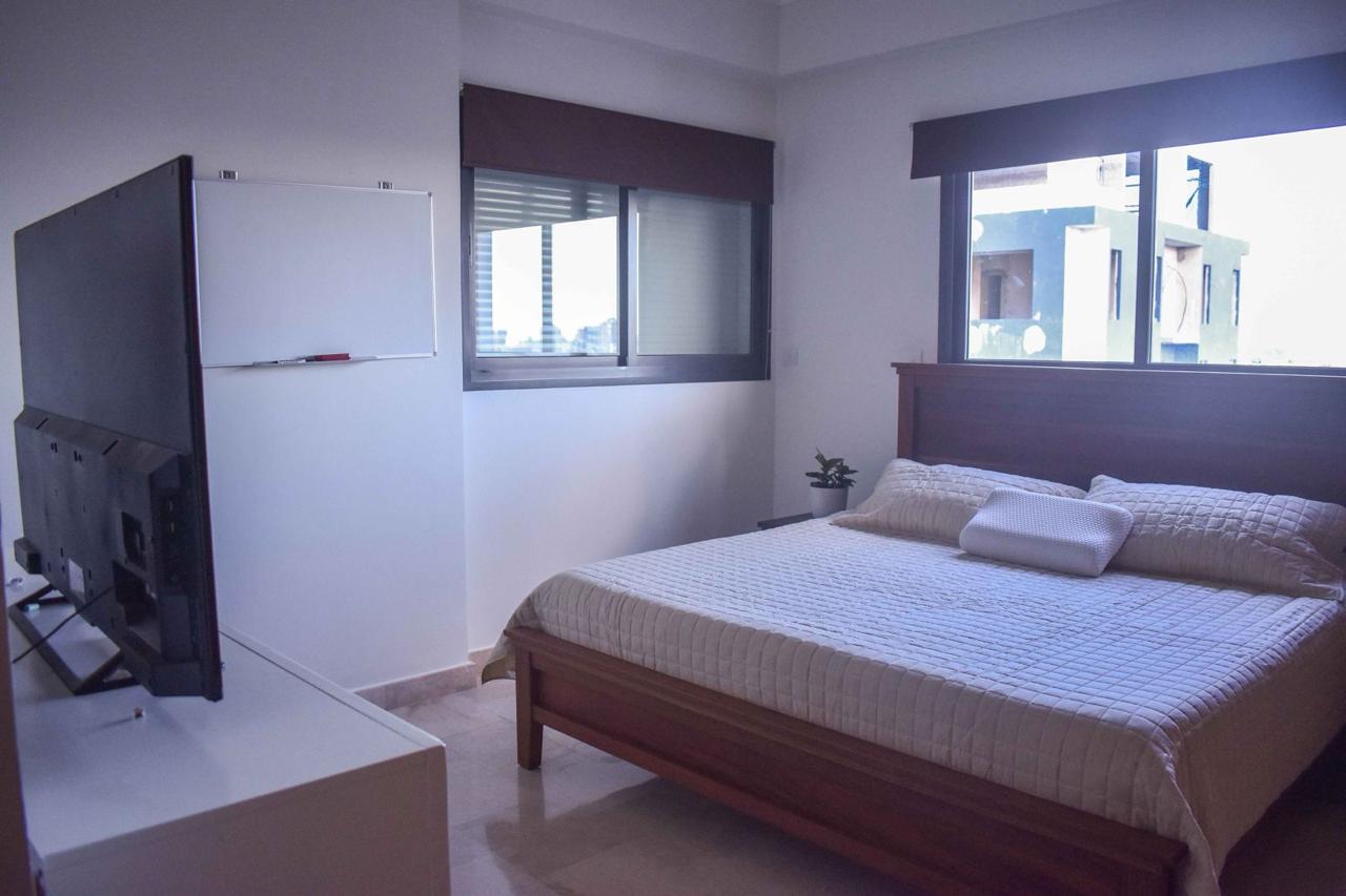 ALQUILO apartamento amueblado en Naco  piso 13. Foto 7246087-2.jpg