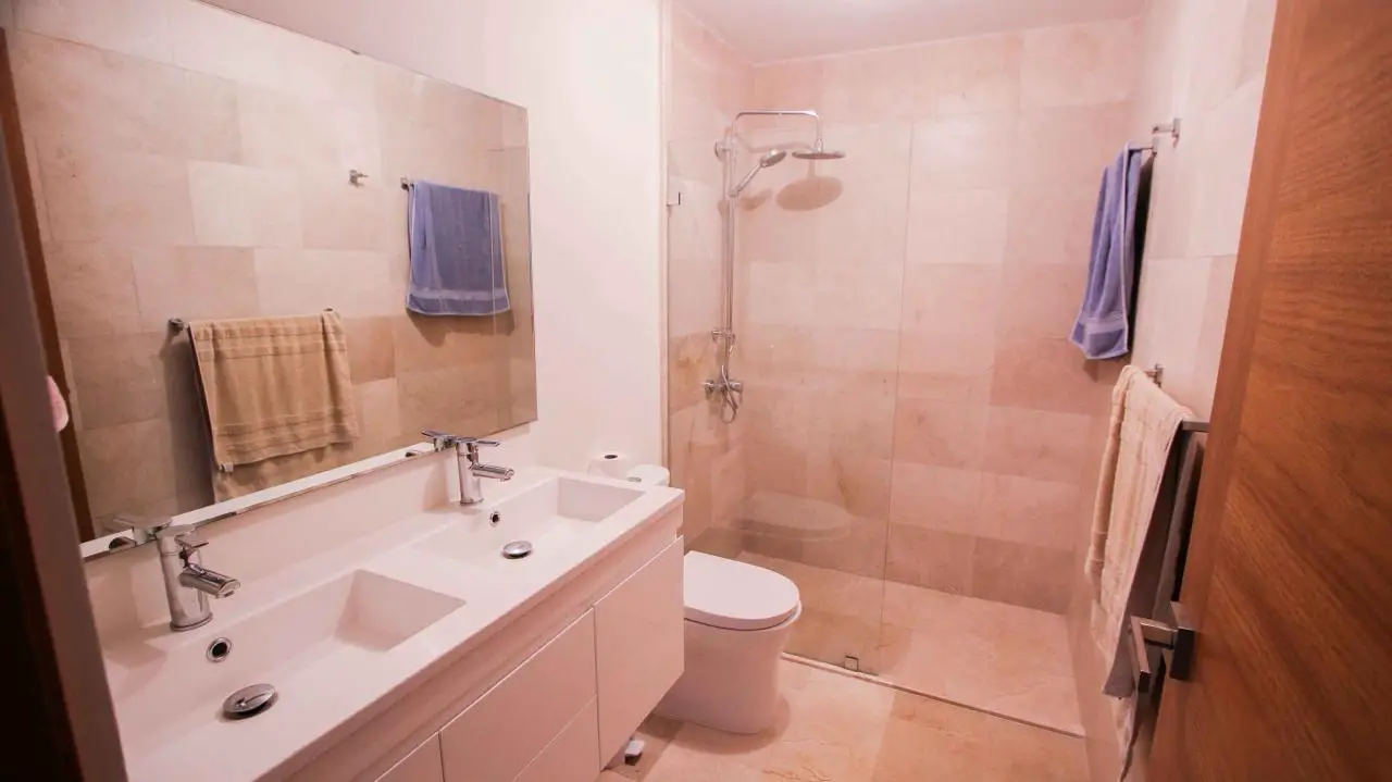 ALQUILO apartamento amueblado en Naco  piso 13. Foto 7246087-7.jpg