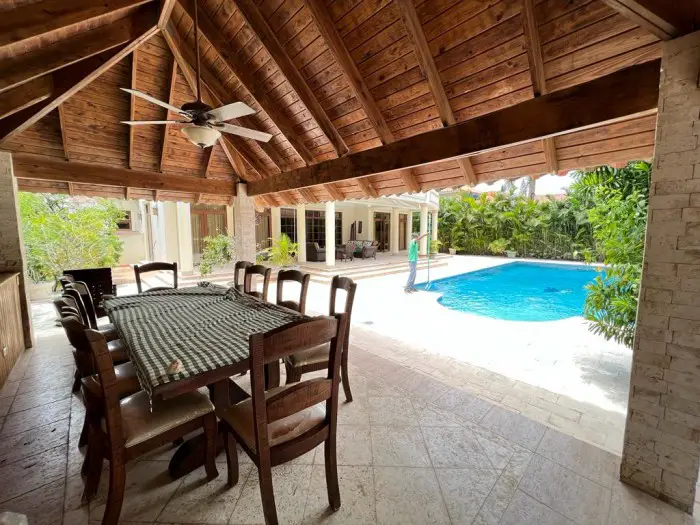 Villa amueblada en alquiler  en Juan Dolio Foto 7246217-11.jpg