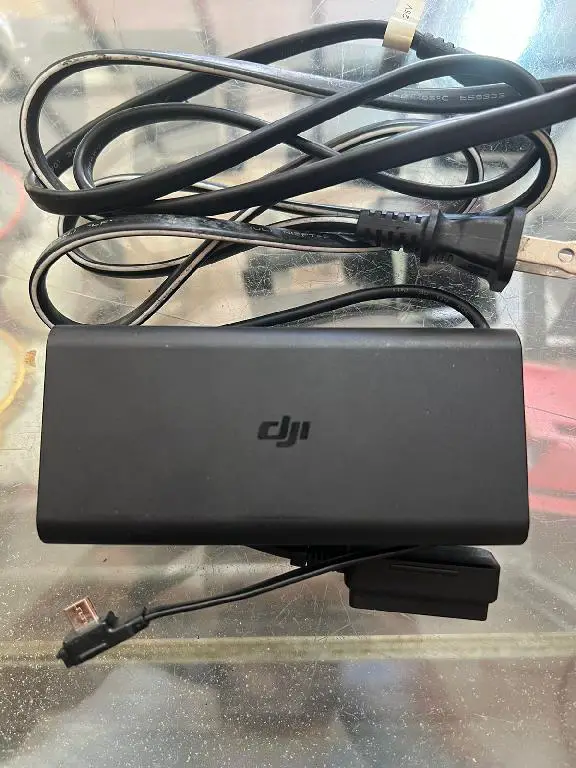 Cargador Original Drone dji Mavic 2 Pro/zoom Como Nuevo Foto 7246245-1.jpg