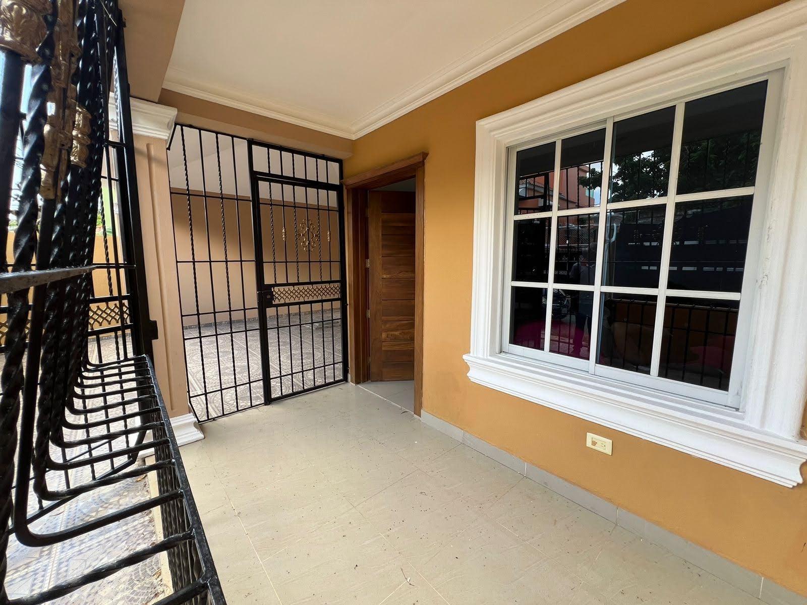 Vendo amplia casa en San Isidro  Foto 7246248-3.jpg