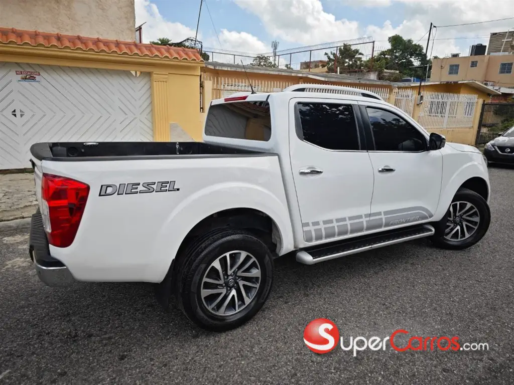 Nissan Frontier NP300 2019  Foto 7246283-4.jpg