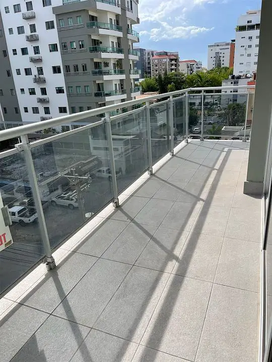 Apartamento 4to. Piso en Evaristo Morales Dos Habitaciones Foto 7246299-5.jpg