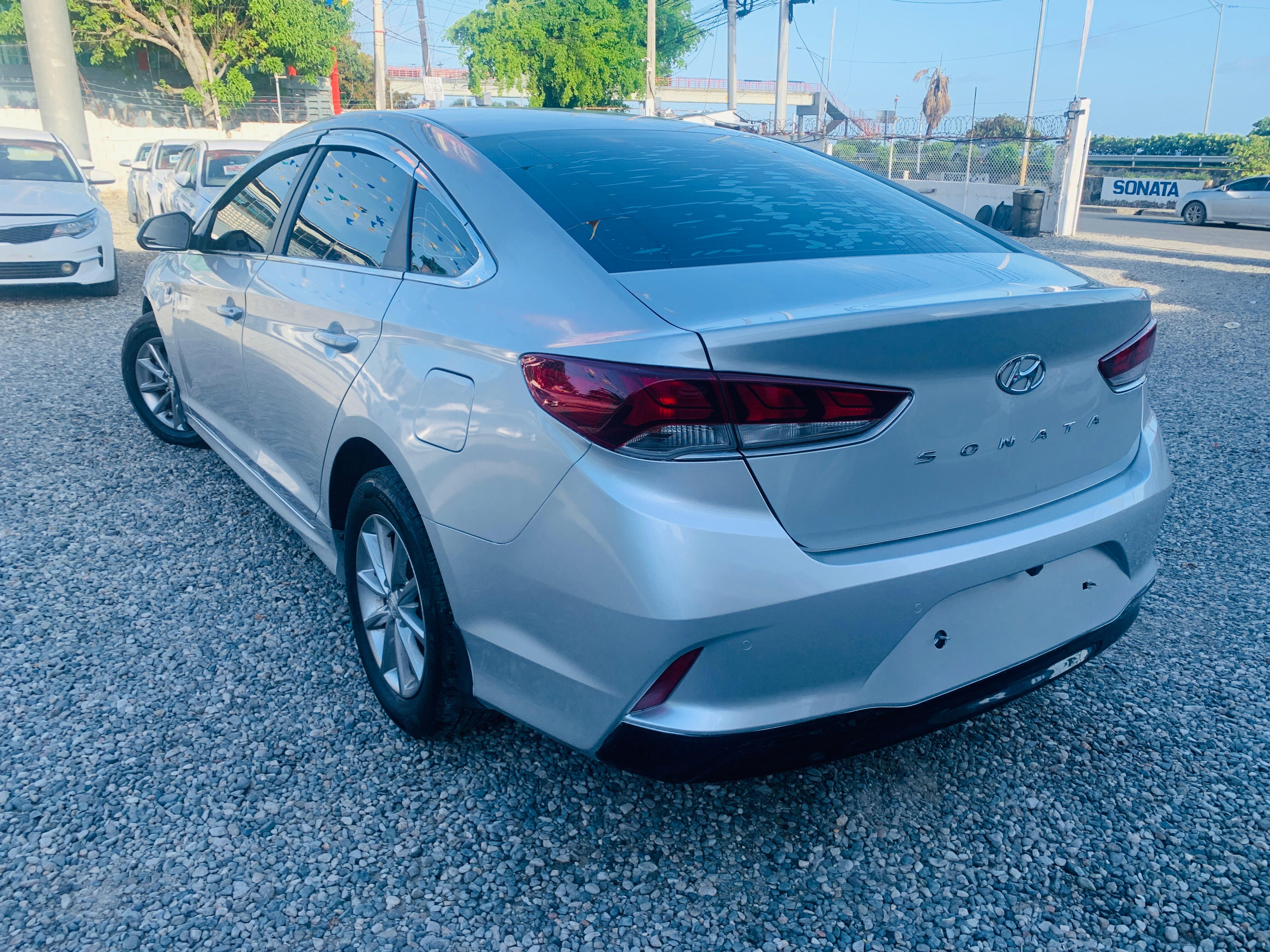 HYUNDAI SONATA NEW RISE 2019  Glp de Fabrica  Foto 7246304-5.jpg