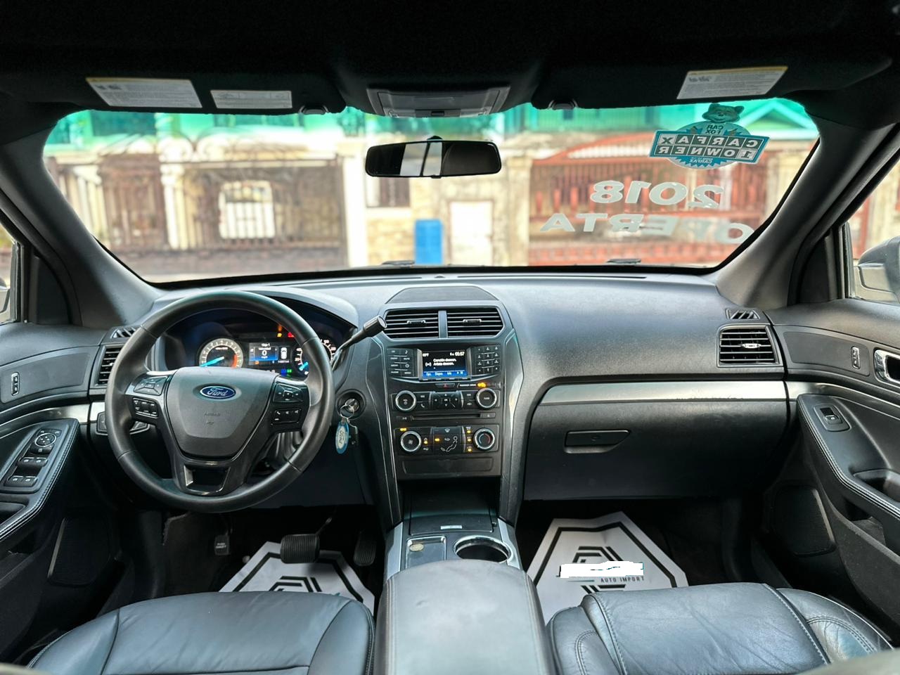 Ford Explorer 2018 Car Fax Foto 7246329-8.jpg