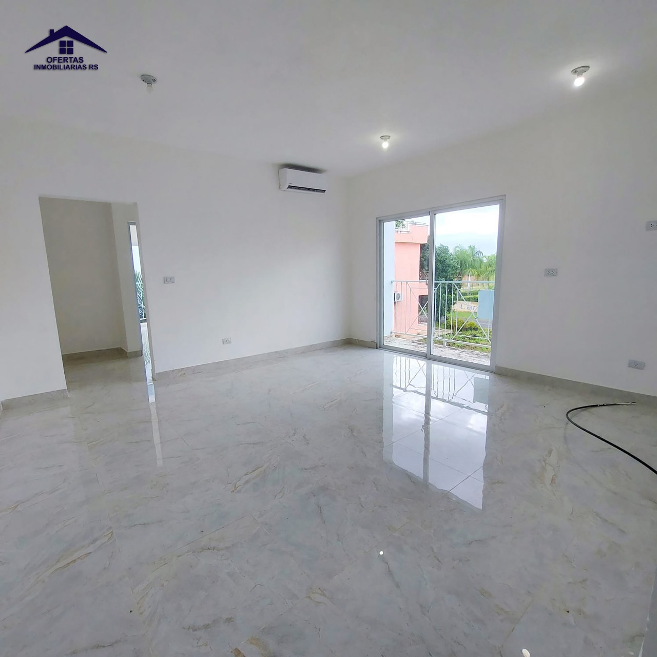 APARTAMENTO DE 2 HABITACIONES UBICADO EN LA AUT. LAS AMÉRICA BOCA CHIC Foto 7246358-5.jpg