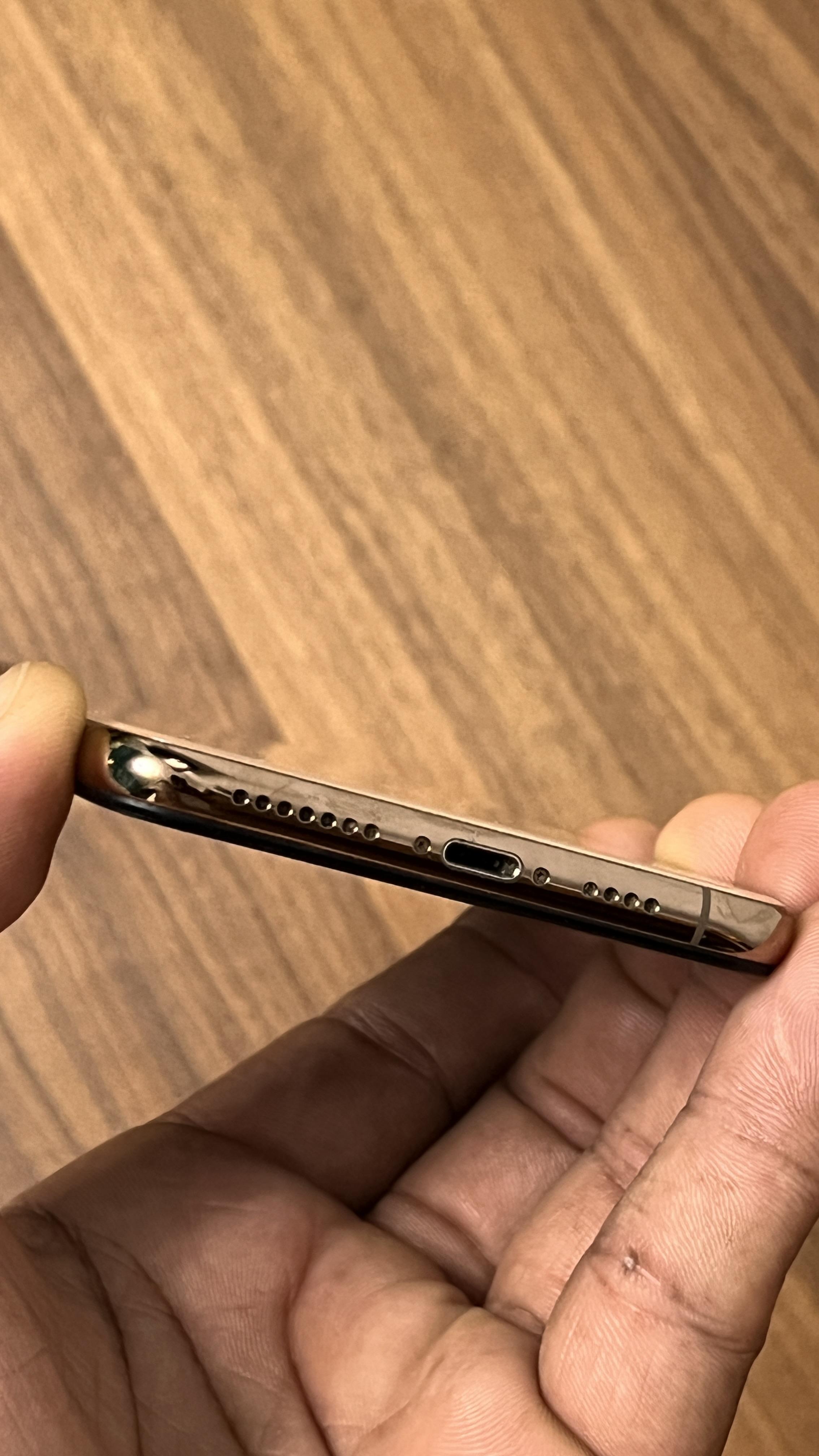 IPHONE XS MAX 64 GB Foto 7246536-8.jpg