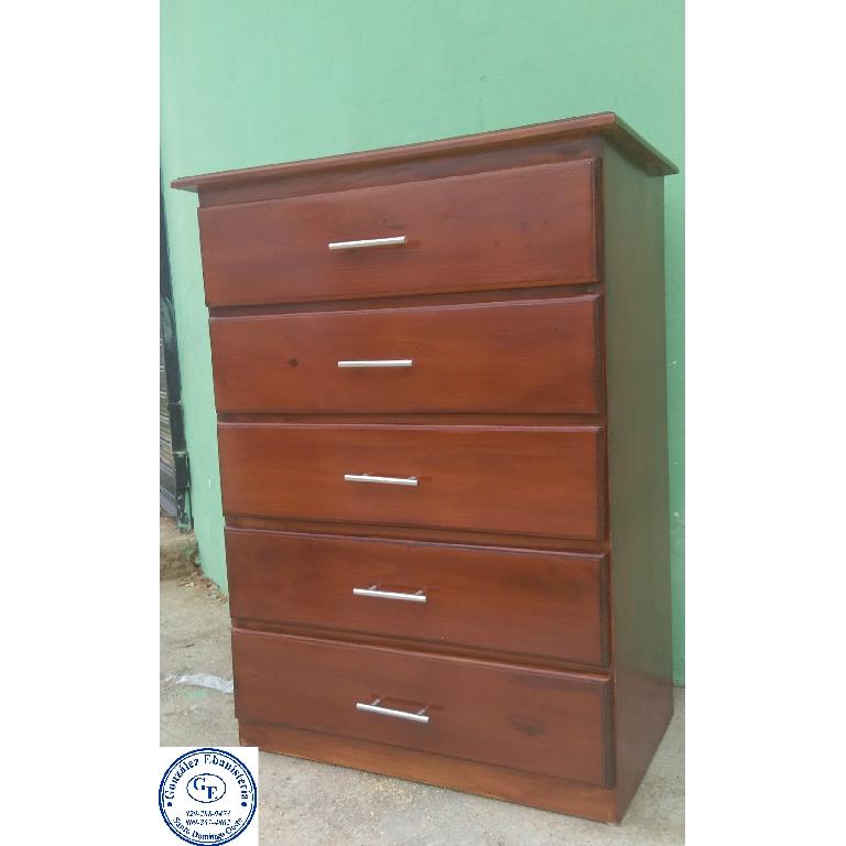 Mueble de guarda ropa  Foto 7246595-1.jpg