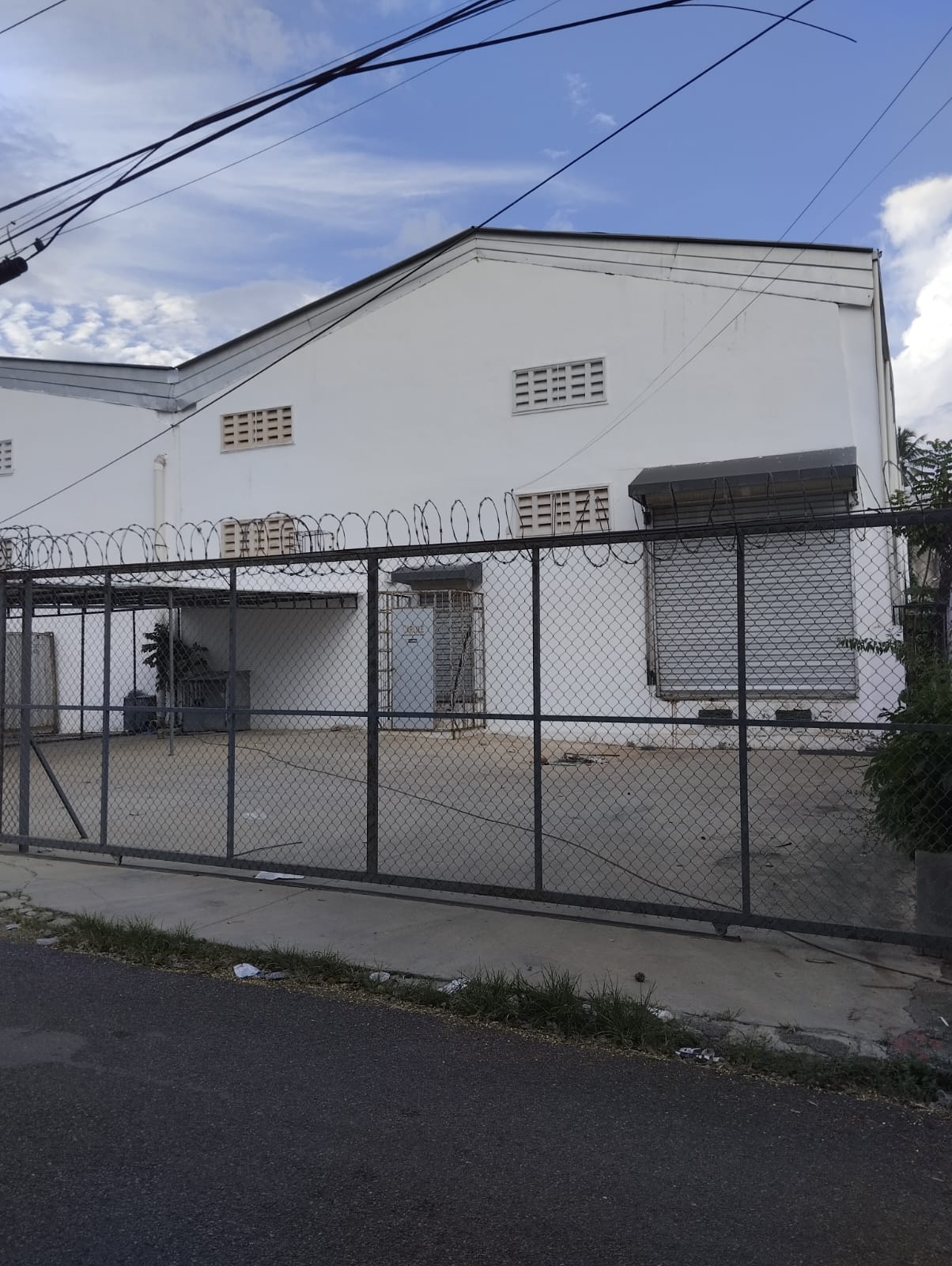 ALQUILO NAVE DE 500 mts2 const Kmt 18 Autopista Duarte Foto 7246782-3.jpg
