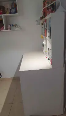  Escritorio de madera hecho a mano  Mesa para oficina  Mesa gamer Foto 7246799-2.jpg