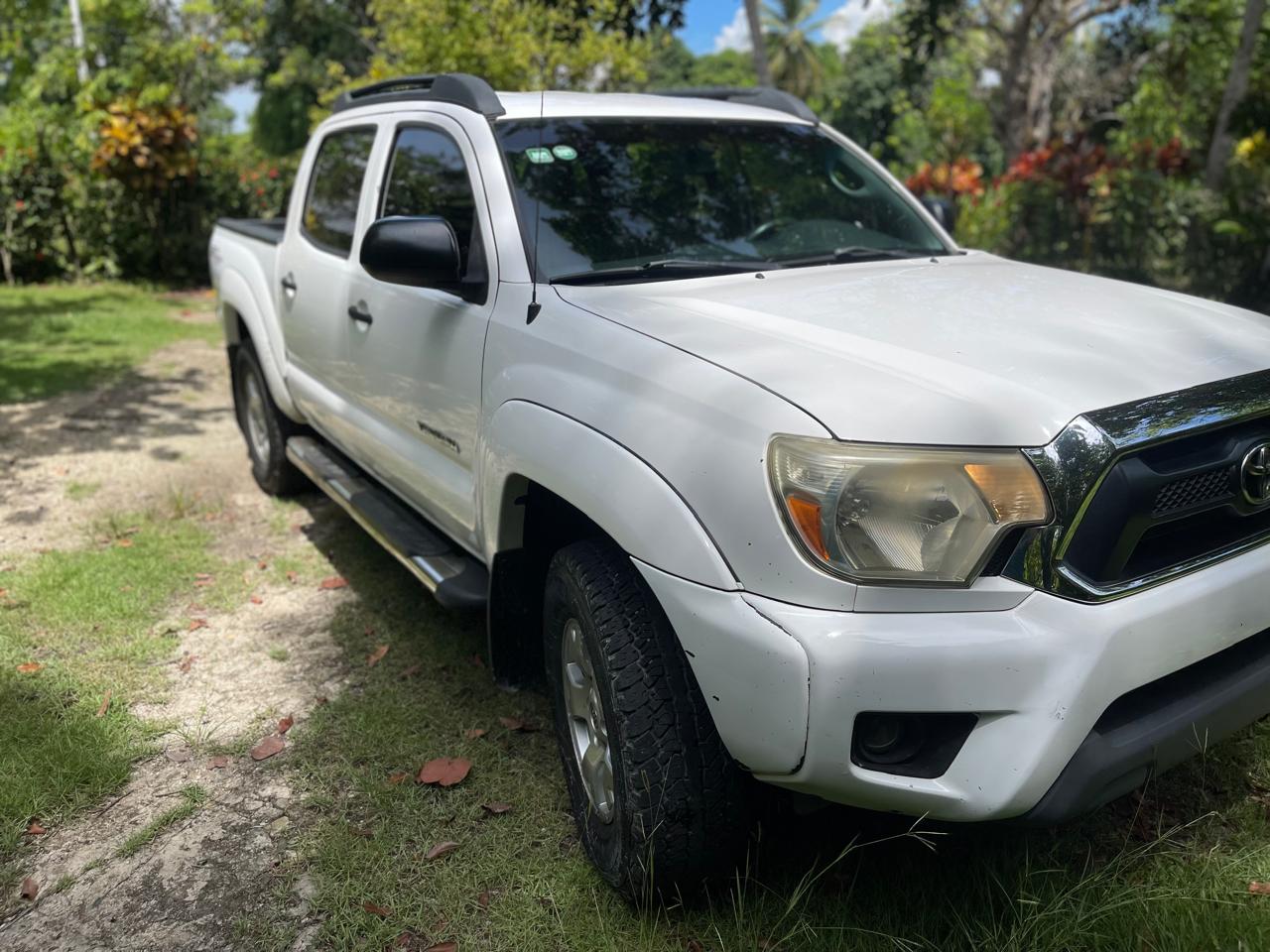 Toyota Tacoma 2012 Foto 7246859-8.jpg