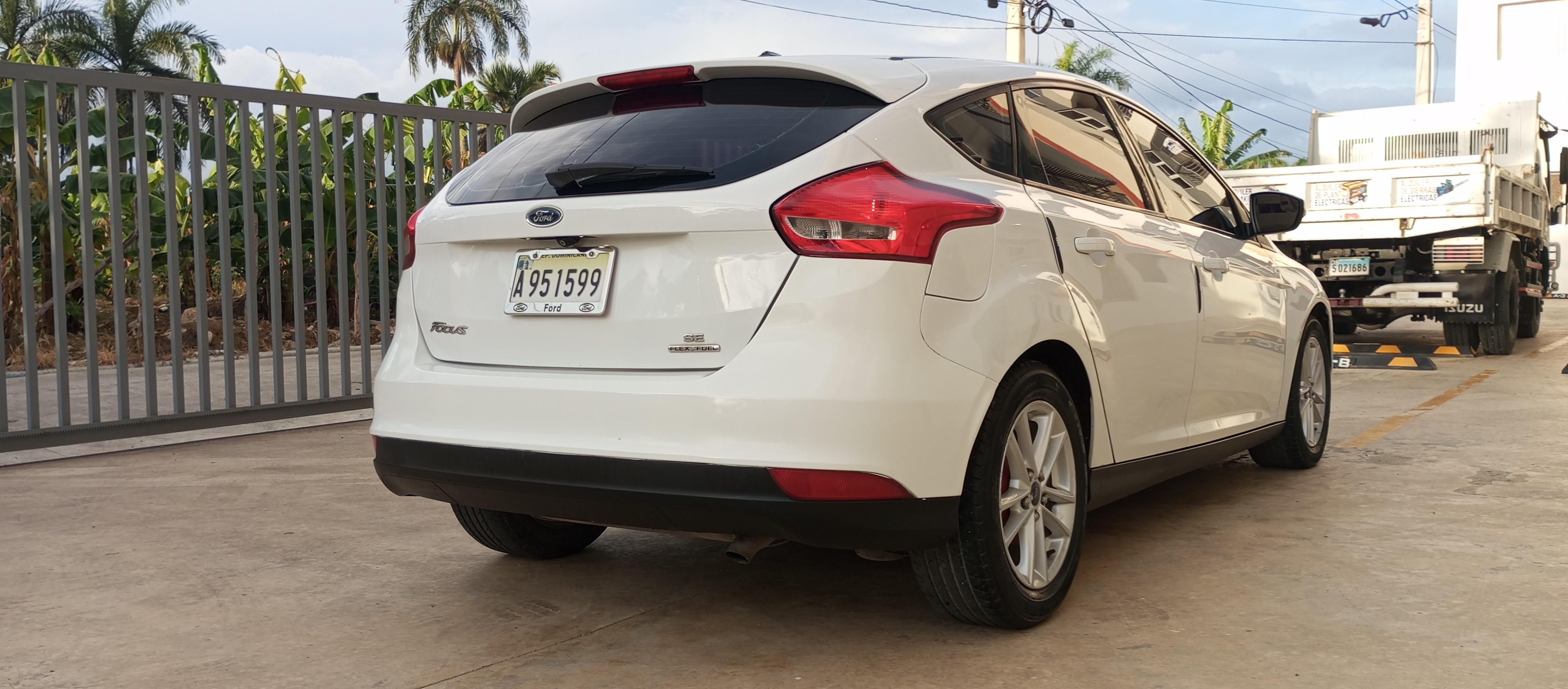 Ford Focus 2015  en Espaillat Foto 7246949-3.jpg