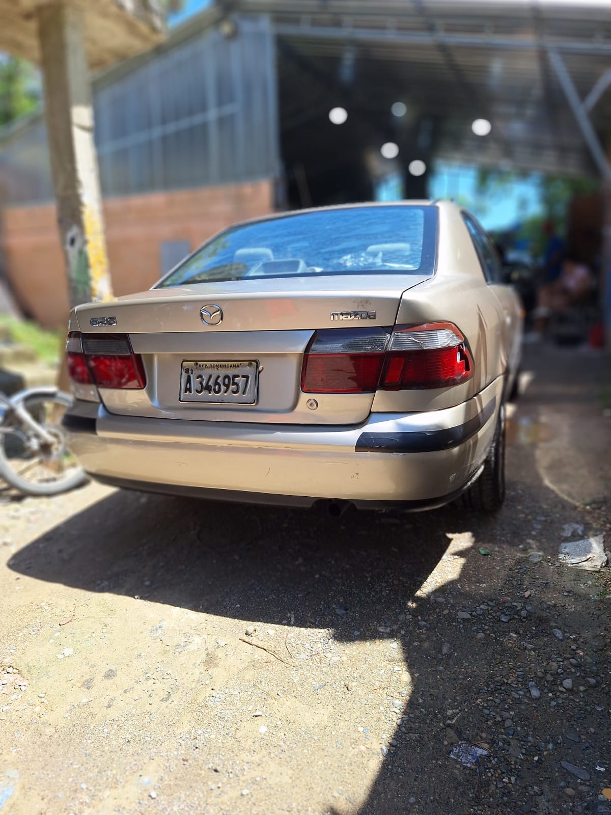 Se vende MAZDA 626 Foto 7247040-6.jpg