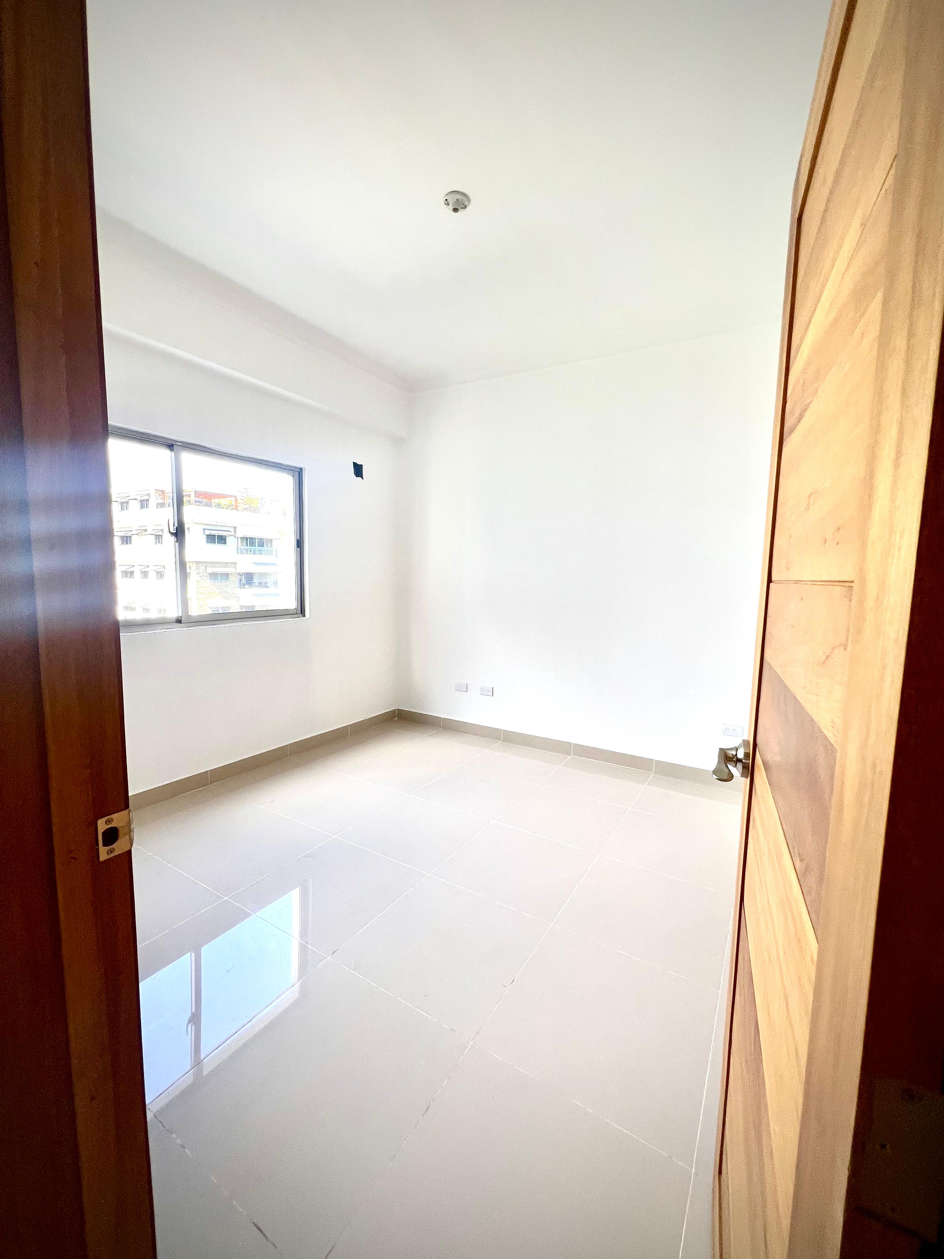 Apartamento moderno 4to nivel 2 habitaciones Los Prados Foto 7247106-10.jpg