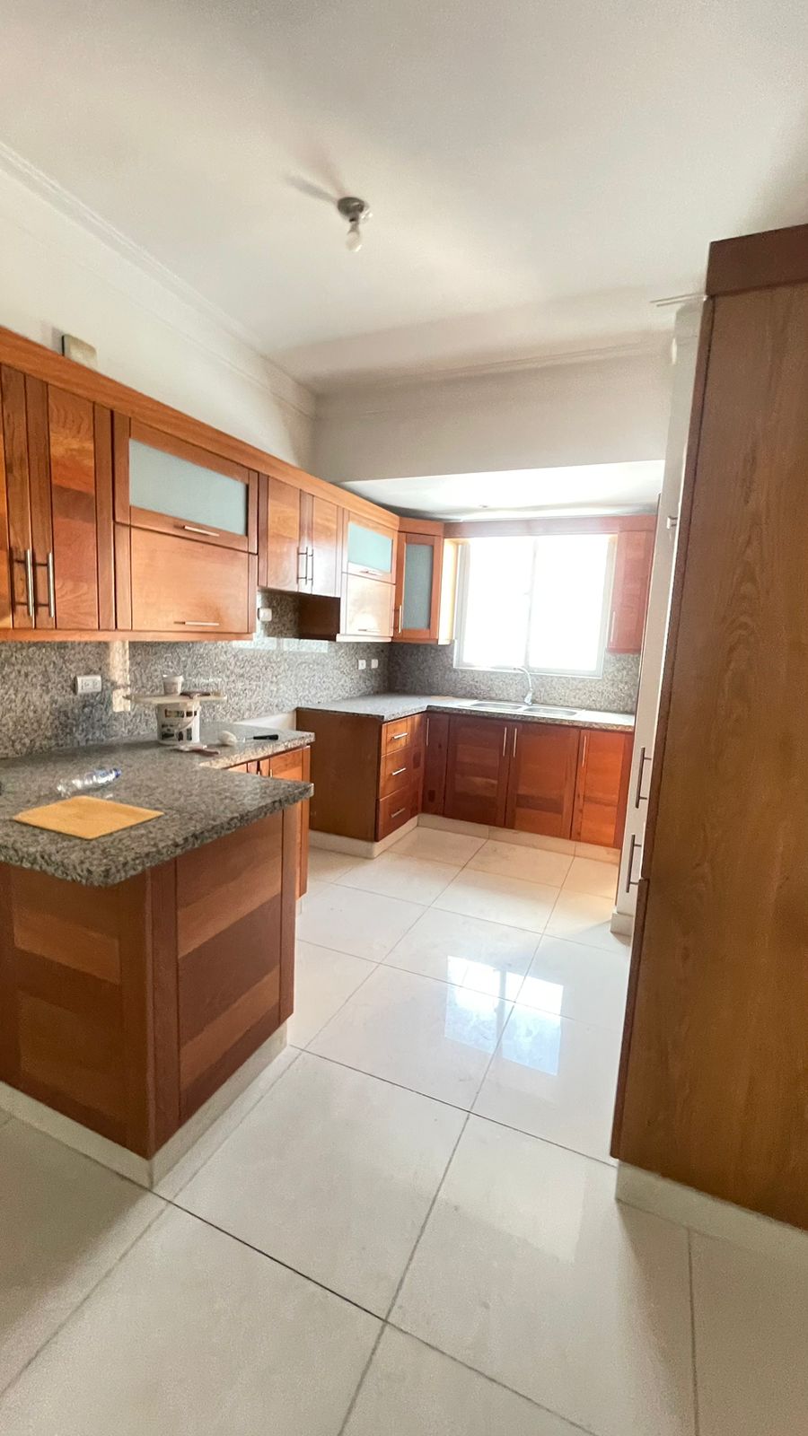 Alquiler de apartamento en 850 usd urb real  Foto 7247145-1.jpg