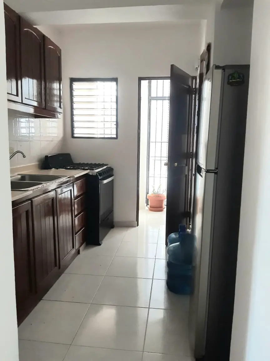 Se renta apartamento amueblado en Evaristo Morales Foto 7247196-4.jpg
