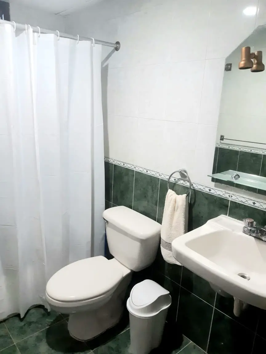 Se renta apartamento amueblado en Evaristo Morales Foto 7247196-8.jpg