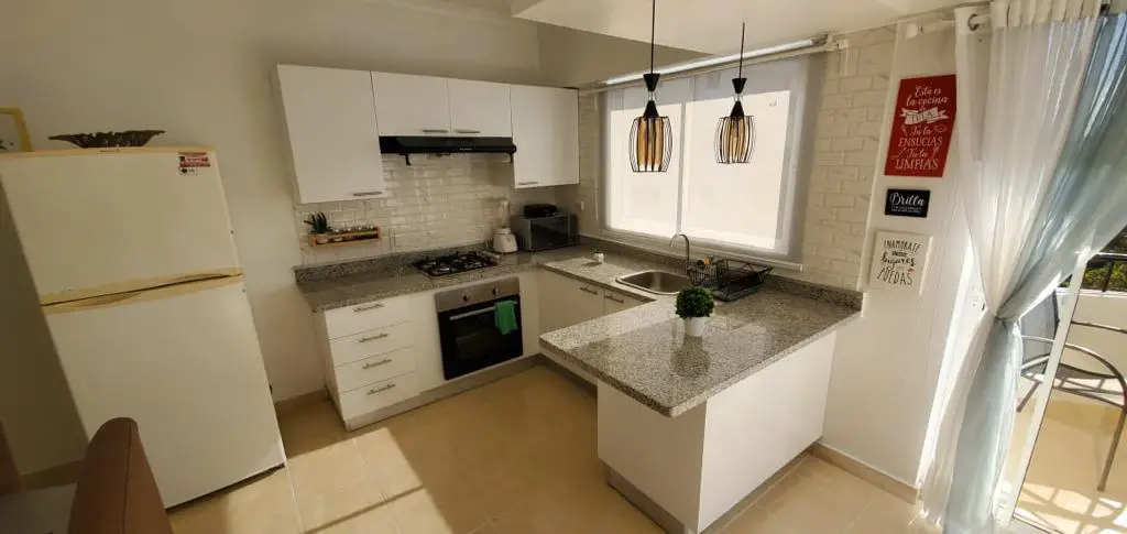 Alquilo apartamento amueblado para Airbnb o larga estadía con vista al Foto 7247293-4.jpg