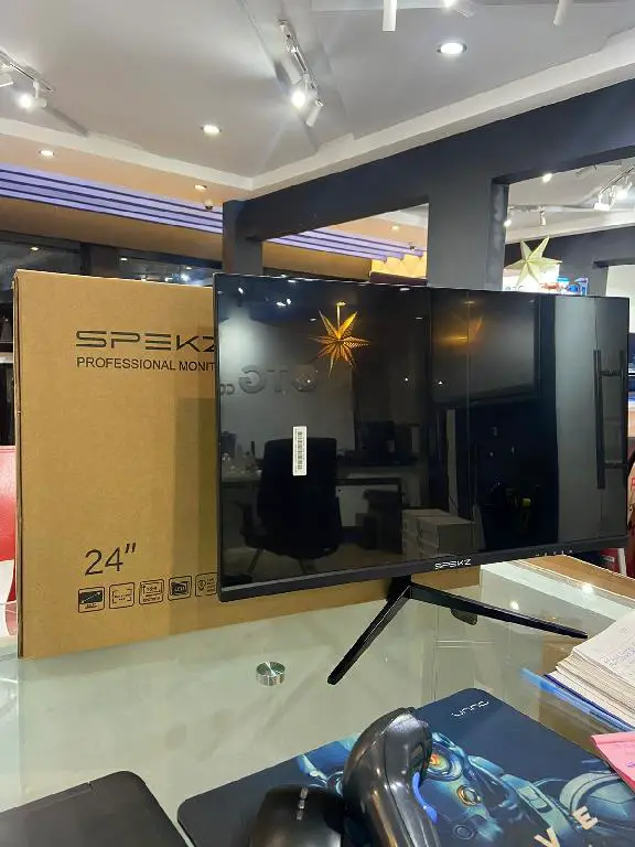 Monitor Spekz Profesional 24 pulgadas Gaming  Foto 7247350-3.jpg