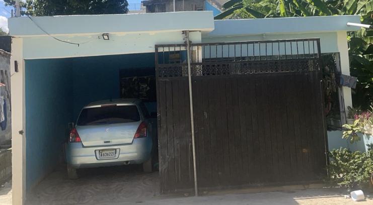 Venta de casa en avenida Los restauradores Santo Domingo Norte a pocos Foto 7247503-1.jpg