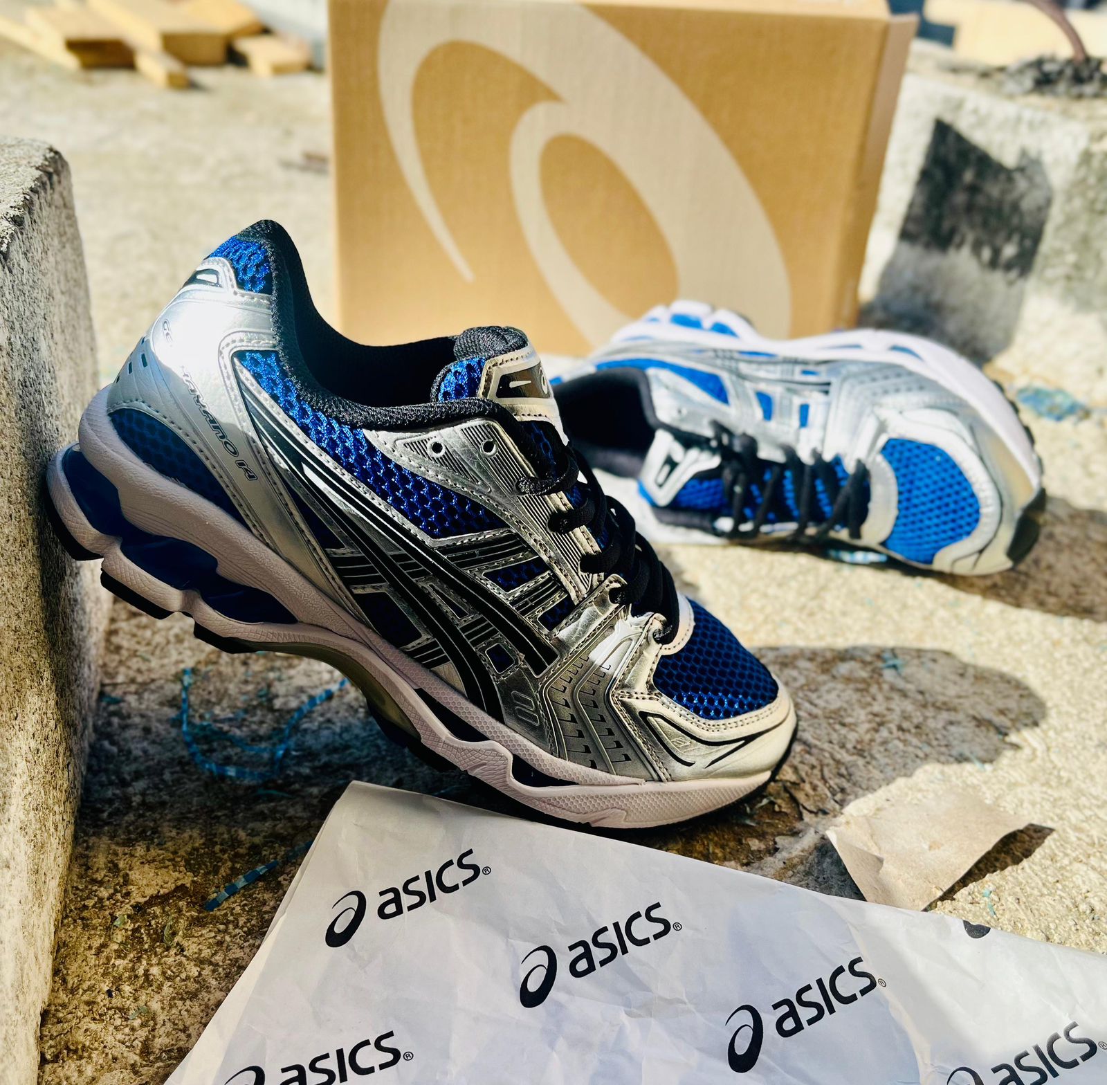 Tenis Teni Oasics Ultimate 2K25 Foto 7247611-5.jpg