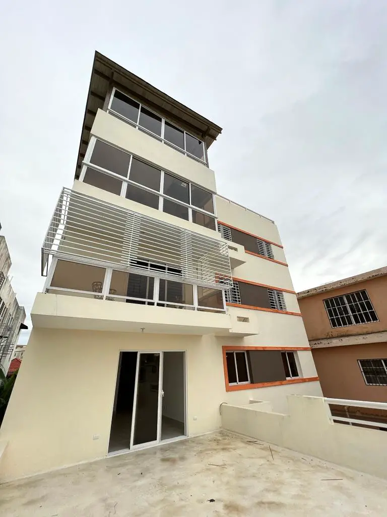 Apartamento con terraza en Prado Oriental Segundo Nivel Foto 7247620-9.jpg