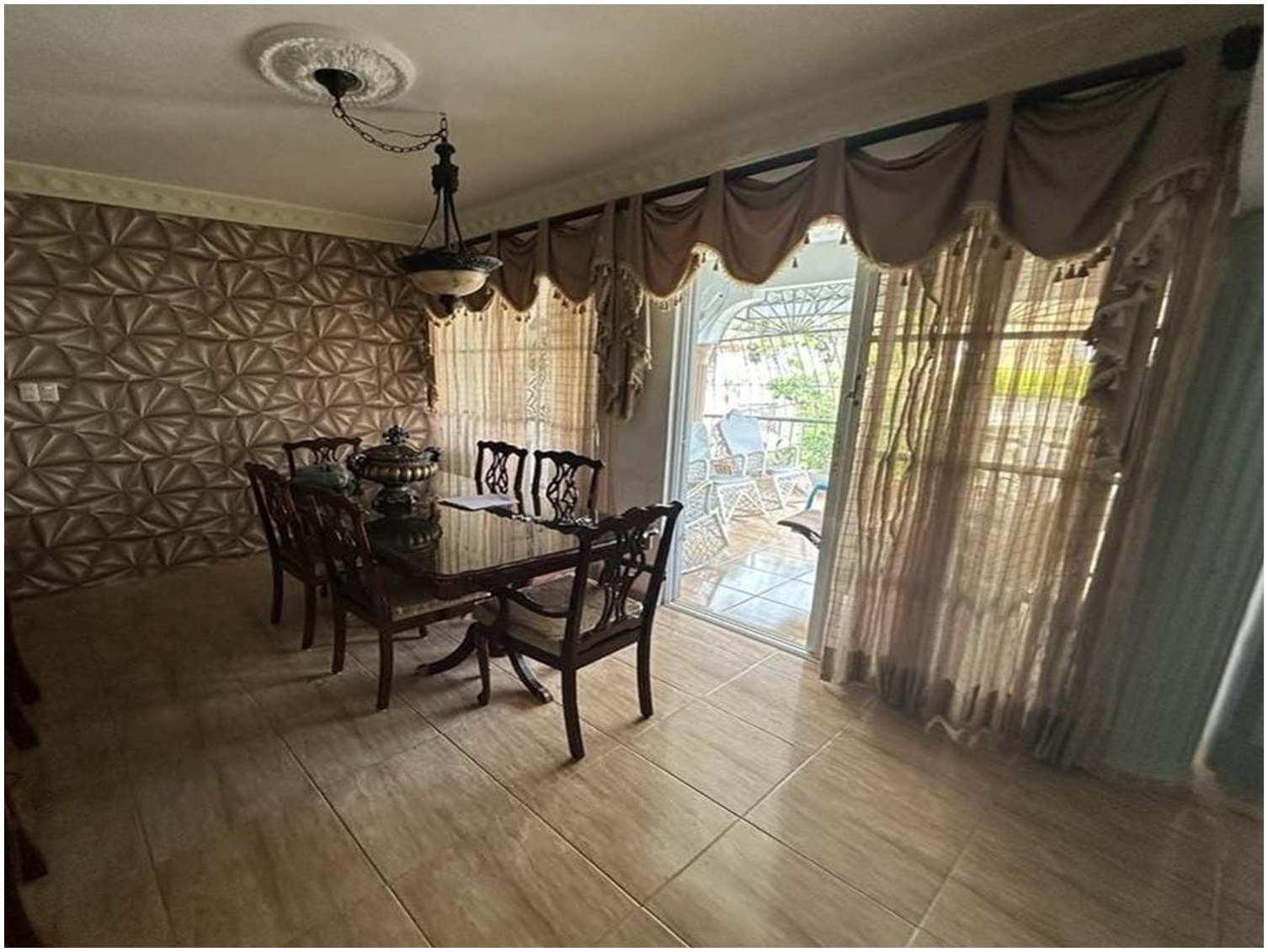 Vendo Casa 2 Niveles Con 3 Aptos en Buena Vista 2da. PARA INVERSION O  Foto 7247638-7.jpg