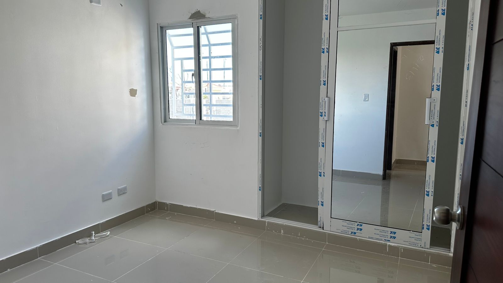Apartamento Nuevo en Alquiler Aut. San Isidro Foto 7247691-4.jpg