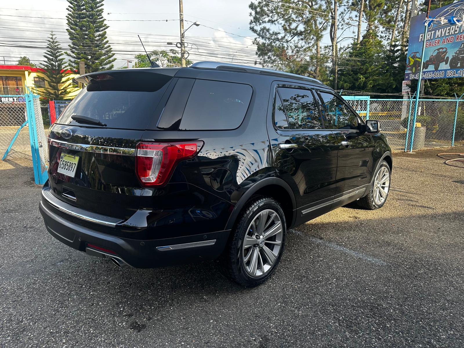 FORD EXPLORER LIMITED 2018      en La Vega Foto 7248032-7.jpg