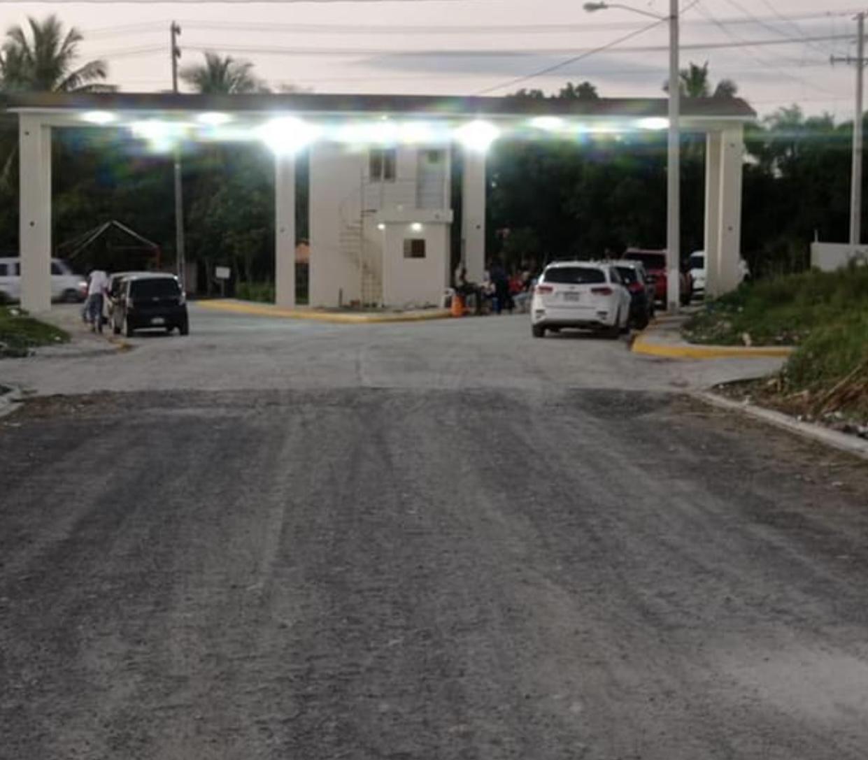 SEPARA TU SOLAR CON 20MIL PESOS EN RESIDENCIAL DE VILLA MELLA Foto 7248160-7.jpg