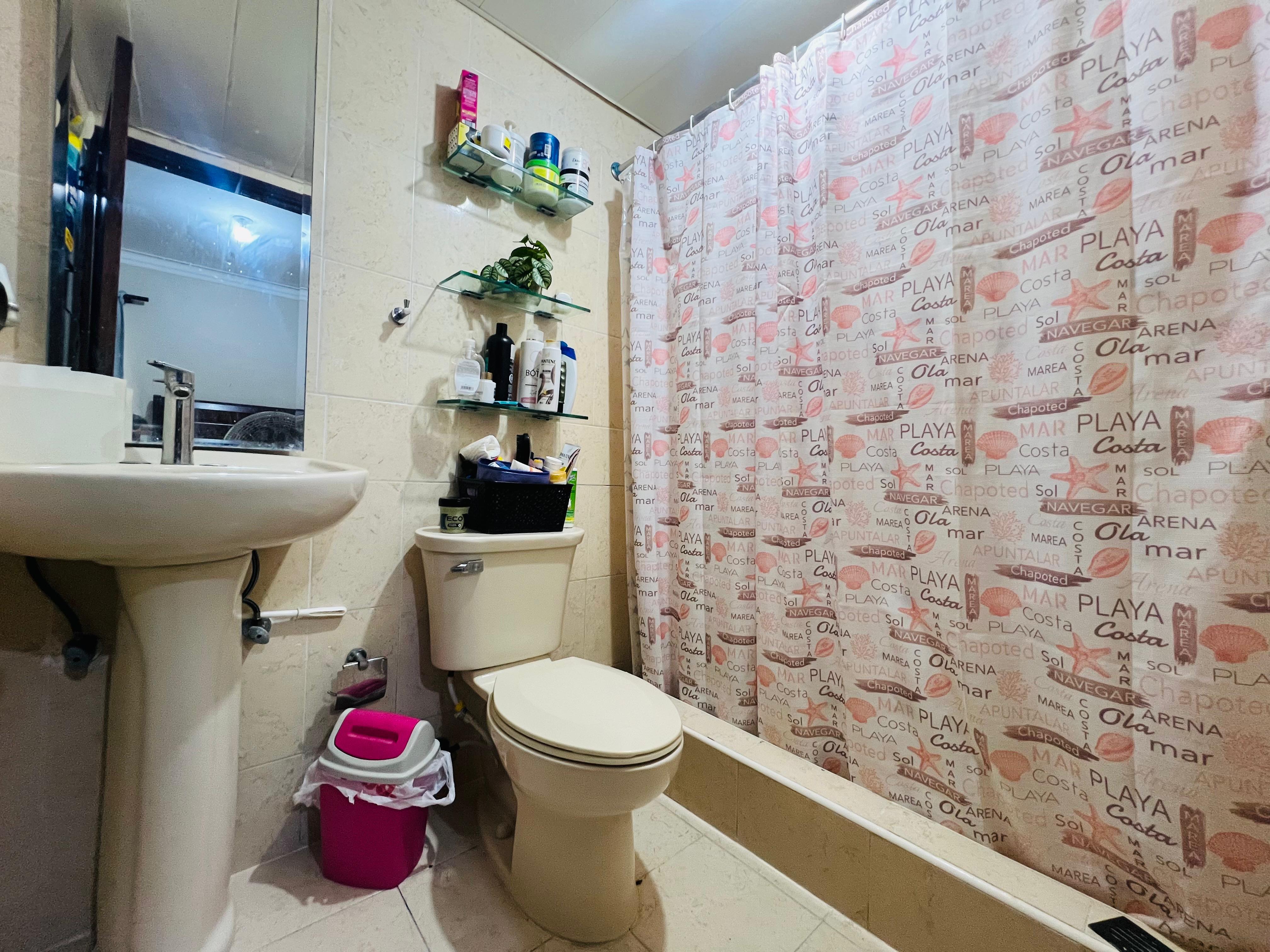 VENDO apartamento en Res. Ciudad Bonita Av. Jacobo Majluta 2do nivel. Foto 7248212-4.jpg
