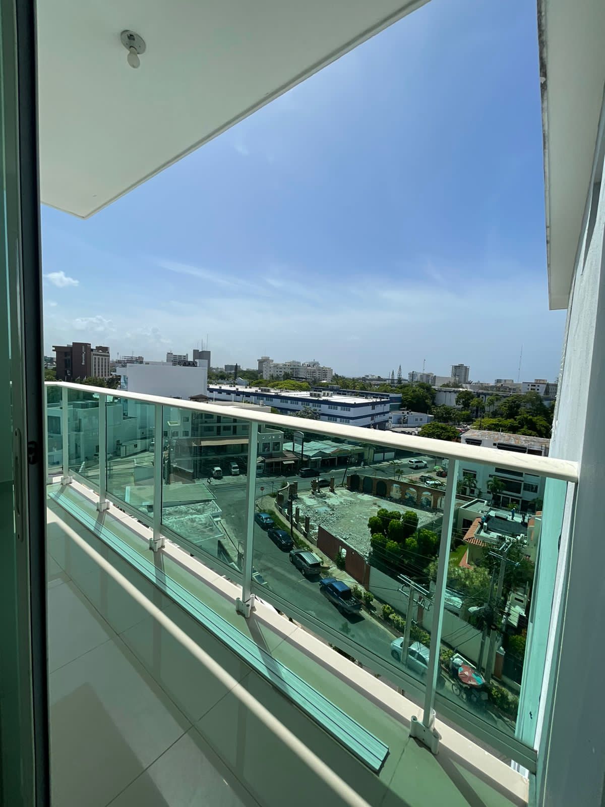 Apartamento 3 hab 2.5 baños El Vergel piso 7 incluye Locker Foto 7248218-11.jpg